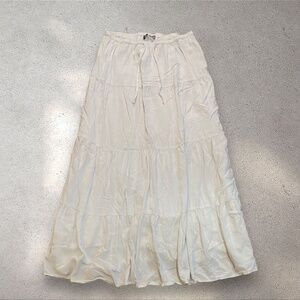 Brandy Melville White Maxi Skirt
